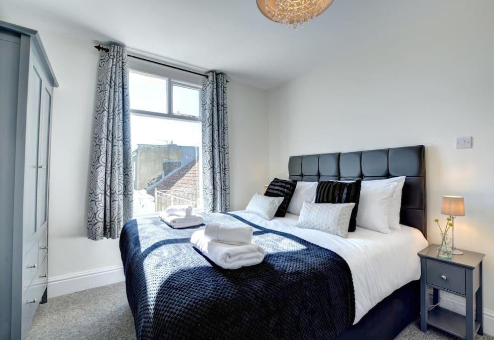 Modern 4 Bedroom Townhouse Perfect Location. Brighton Luaran gambar